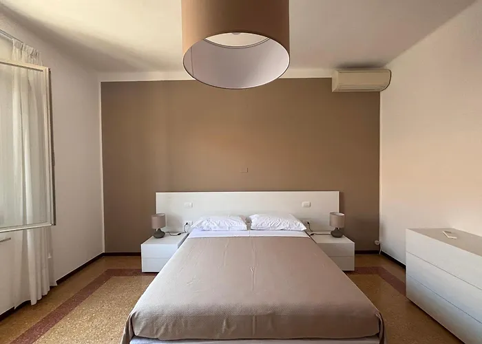 Casa Amalfi - Mare Будинок відпочинку Пезаро